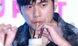 吃瓜娱乐圈周杰伦是谁的粉丝,揭秘娱乐圈“吃瓜群众”的偶像情缘